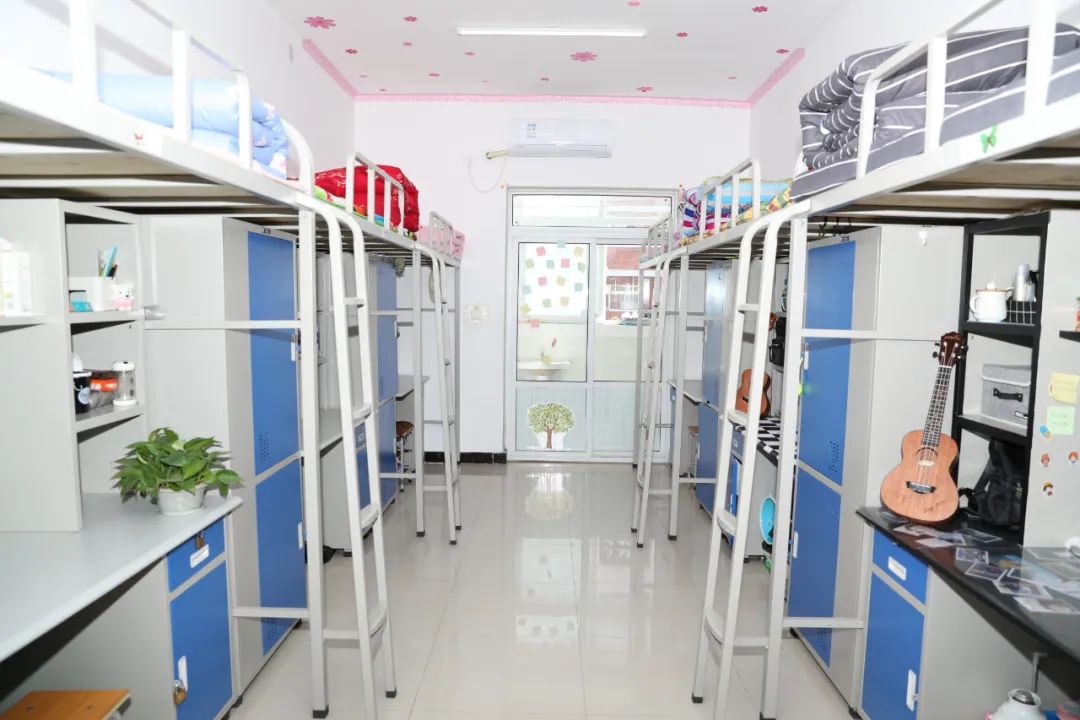 鄭州科技學(xué)院